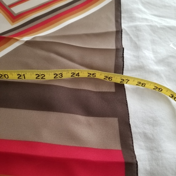 NWOT Pier Giorgio Italian Scarves - Picture 8 of 9